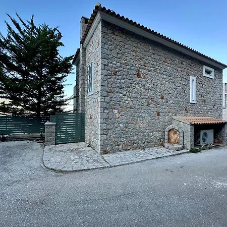 Korina Nea Epidavros
