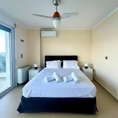 Korina Nea Epidhavros