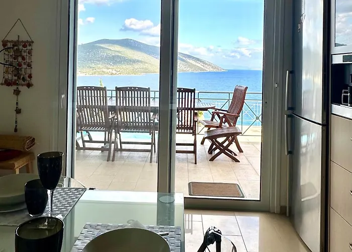 Semesterbostad Korina *