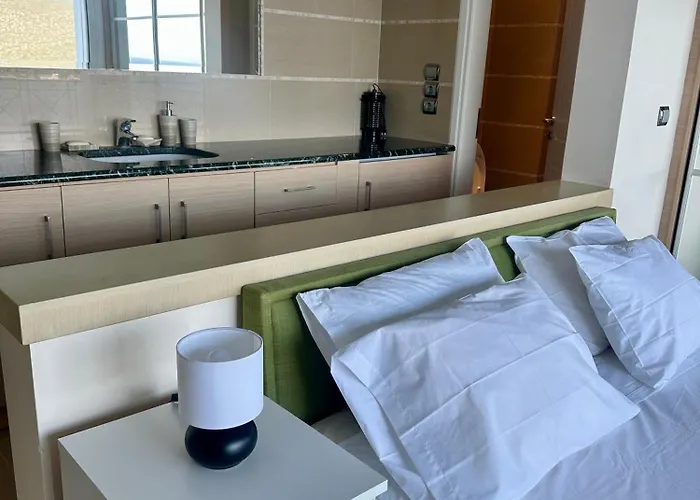 Semesterbostad Korina *